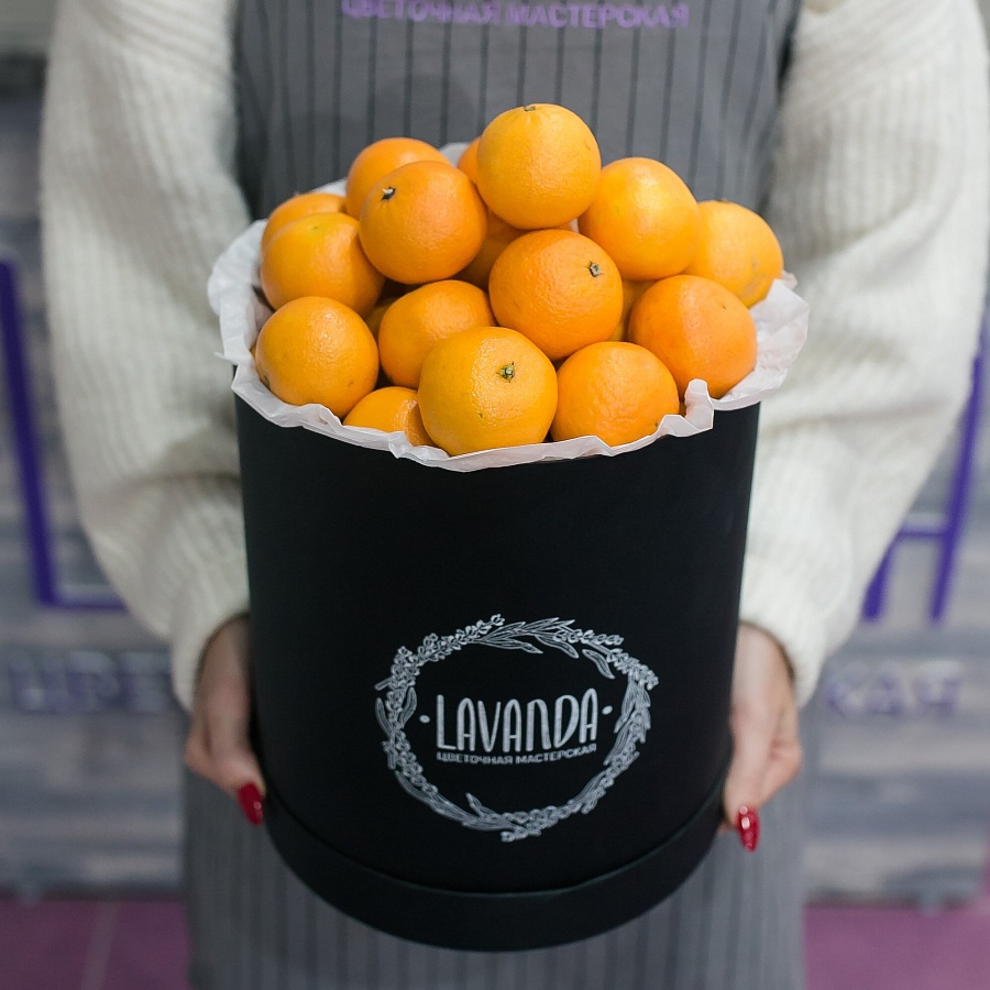 Новогодняя коробочка с мандаринами