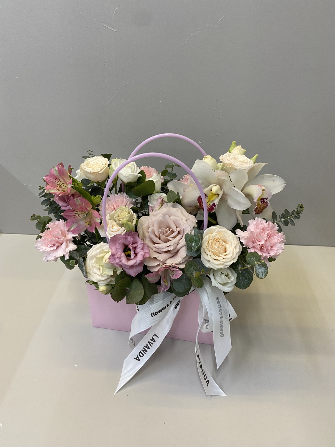 Плайм с розой и орхидеей