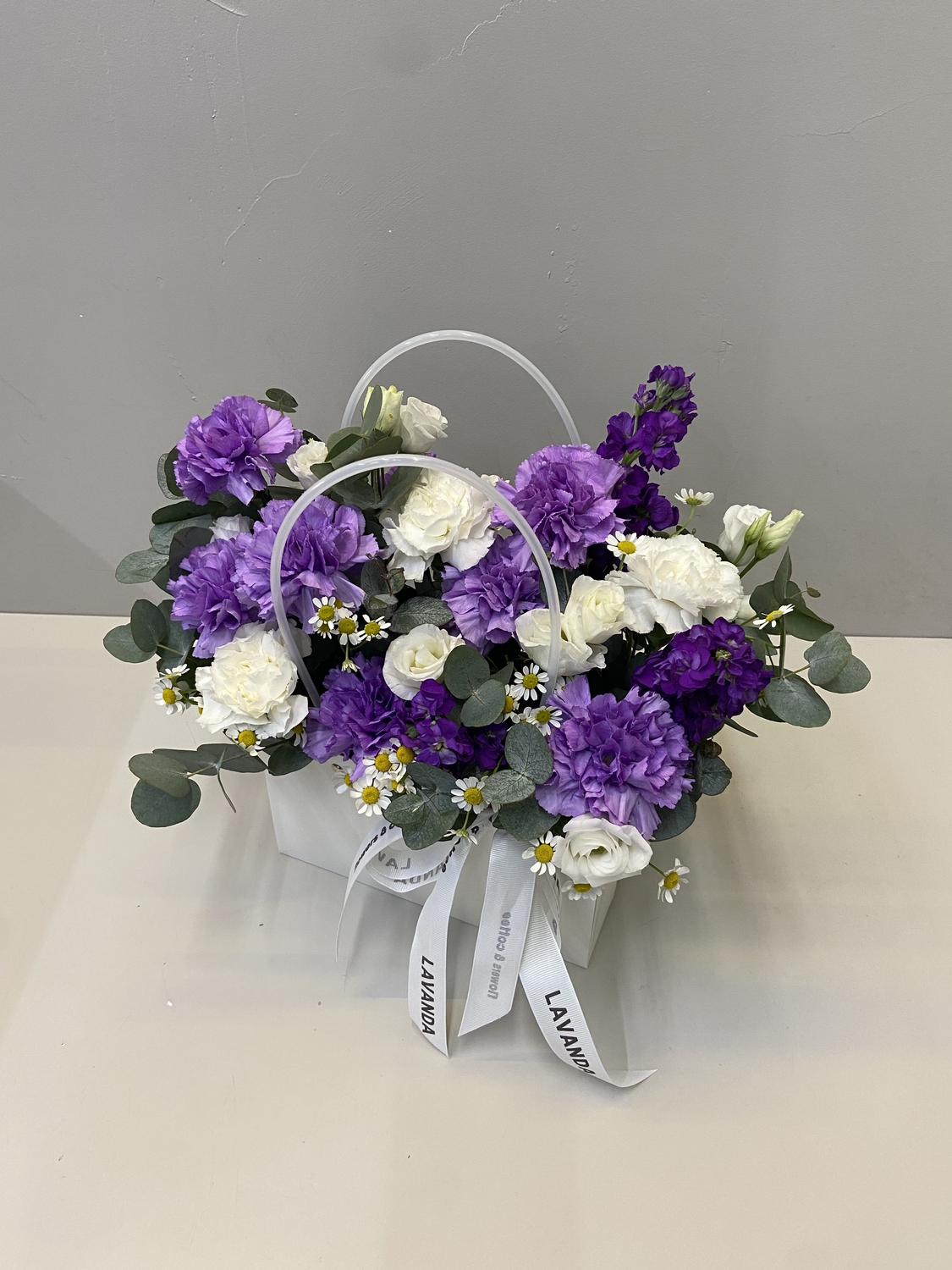Плайм с лунным диантусом