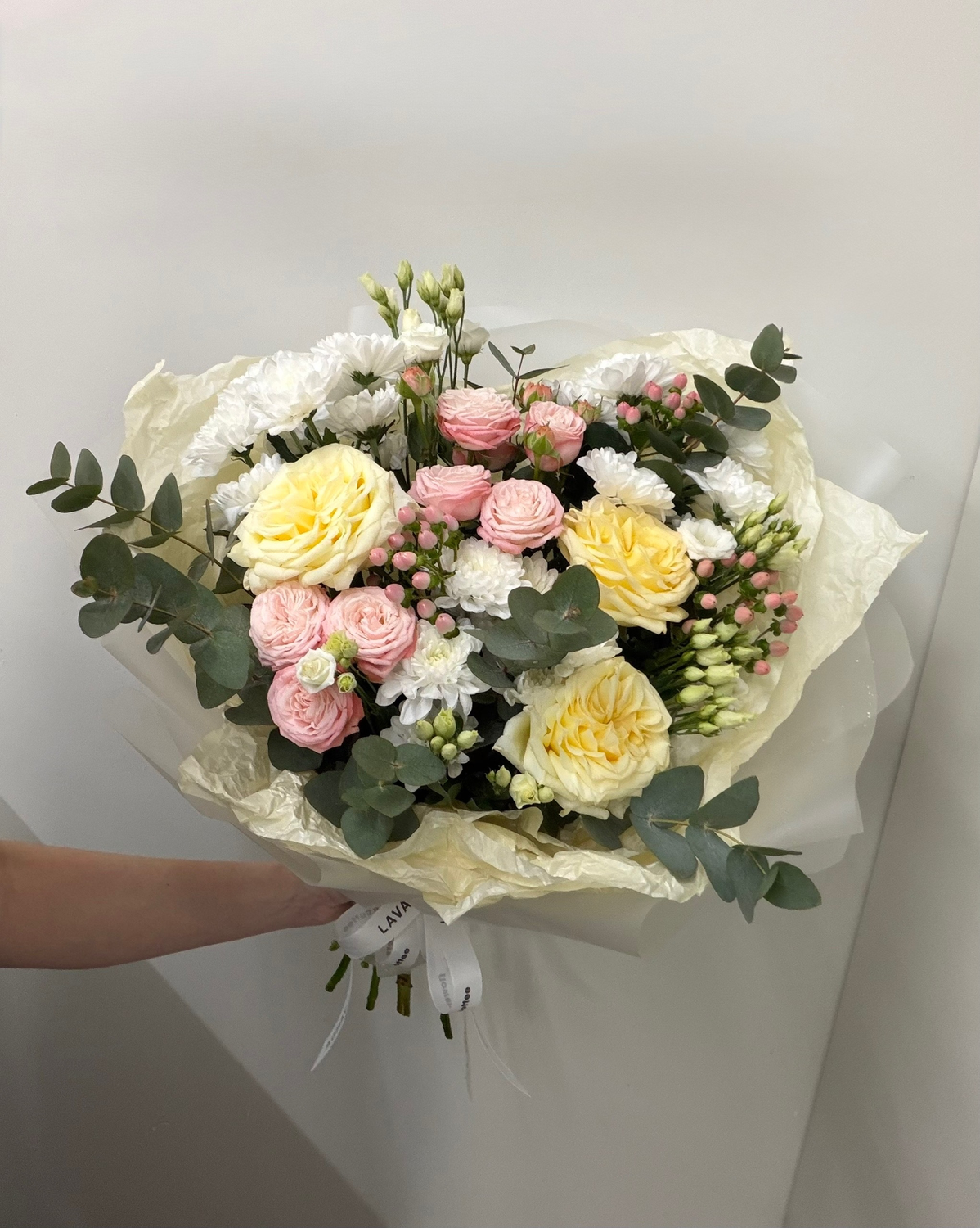 Букет с пионовидными розами