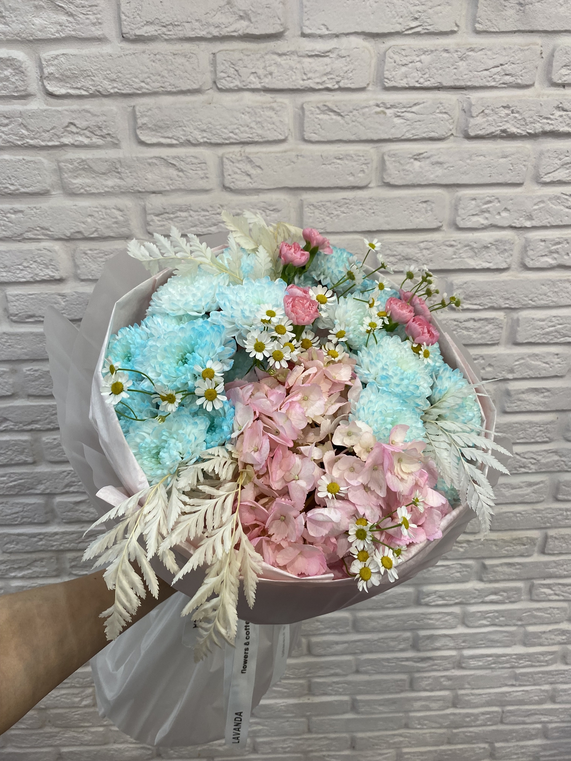 Букет нежный с гортензией