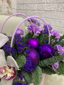 Композиция фиолет