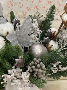 Новогодняя белоснежная