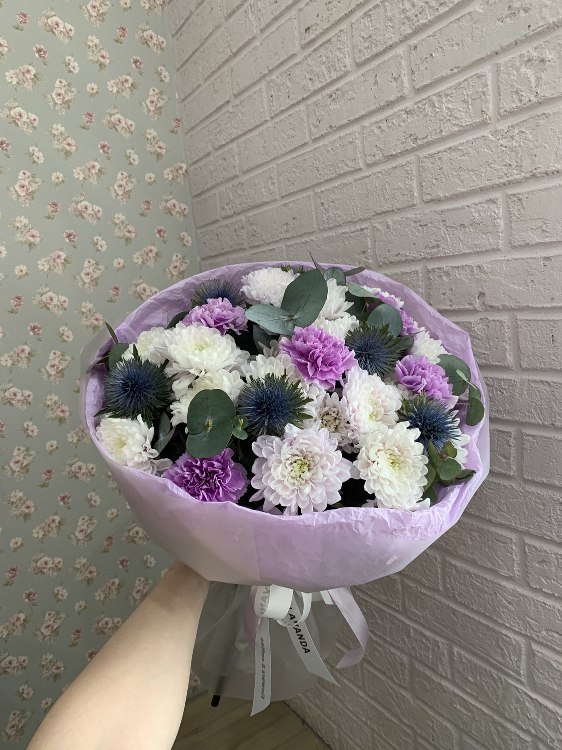 Букет с эрингиумом