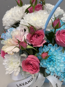 Яркая композиция