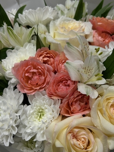 Букет с пионовидной розой