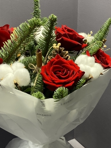 Зимний букет с корицей