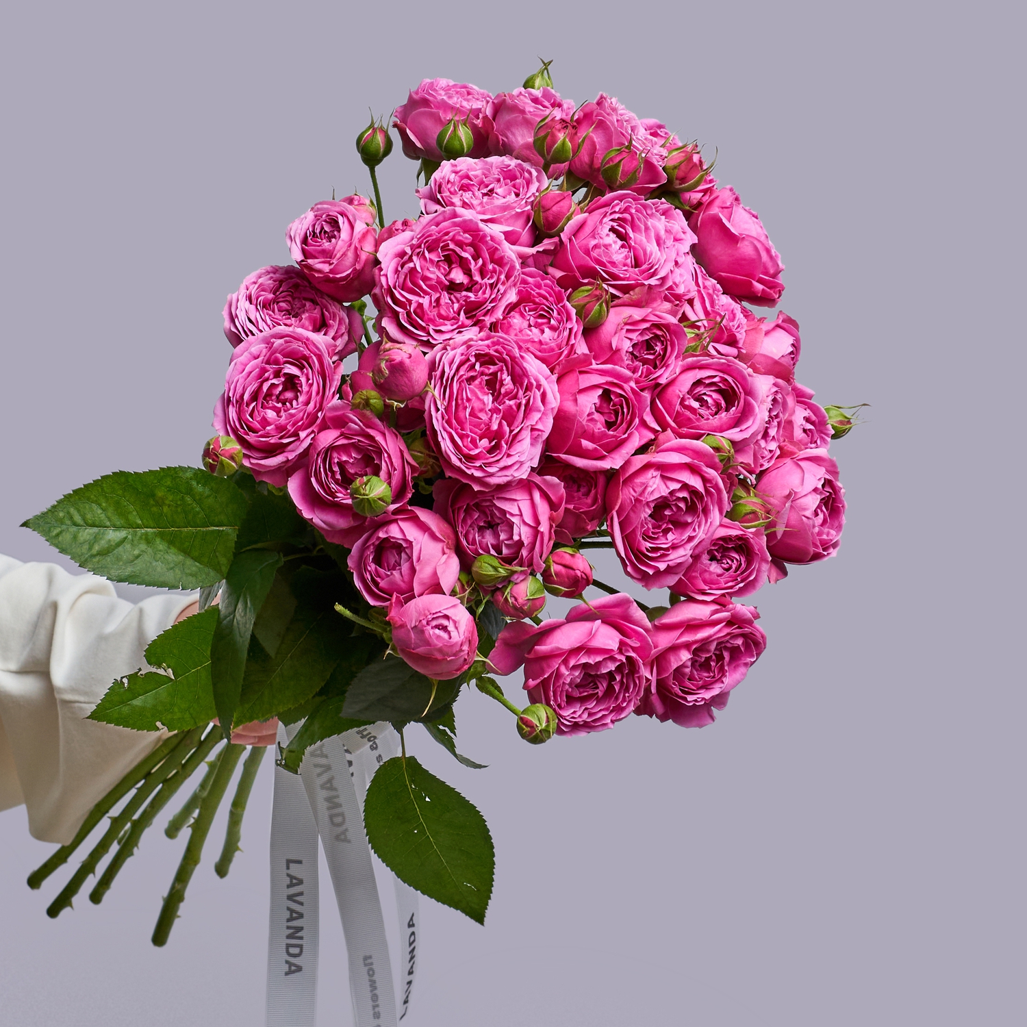 Букет пионовидных роз для вазы