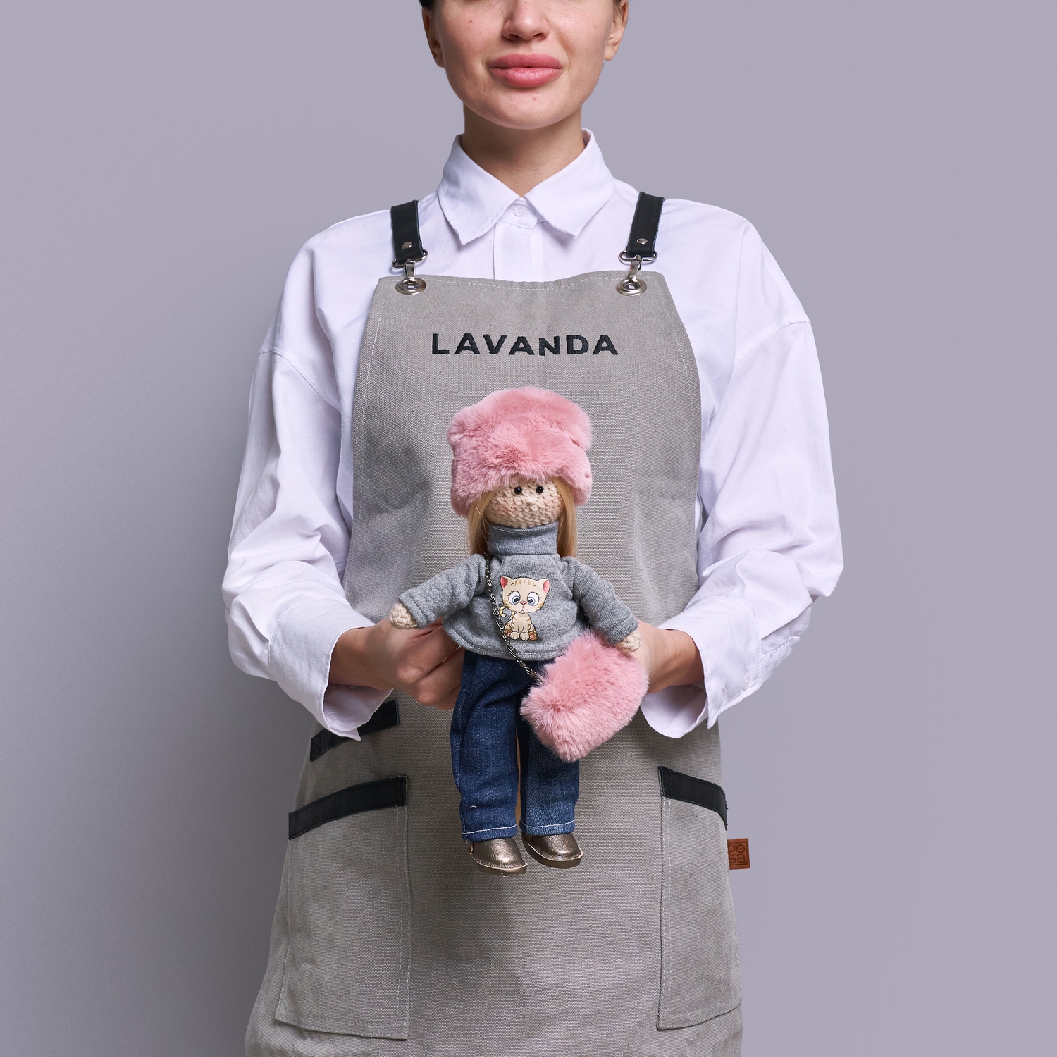 Кукла с сумкой ручной работы